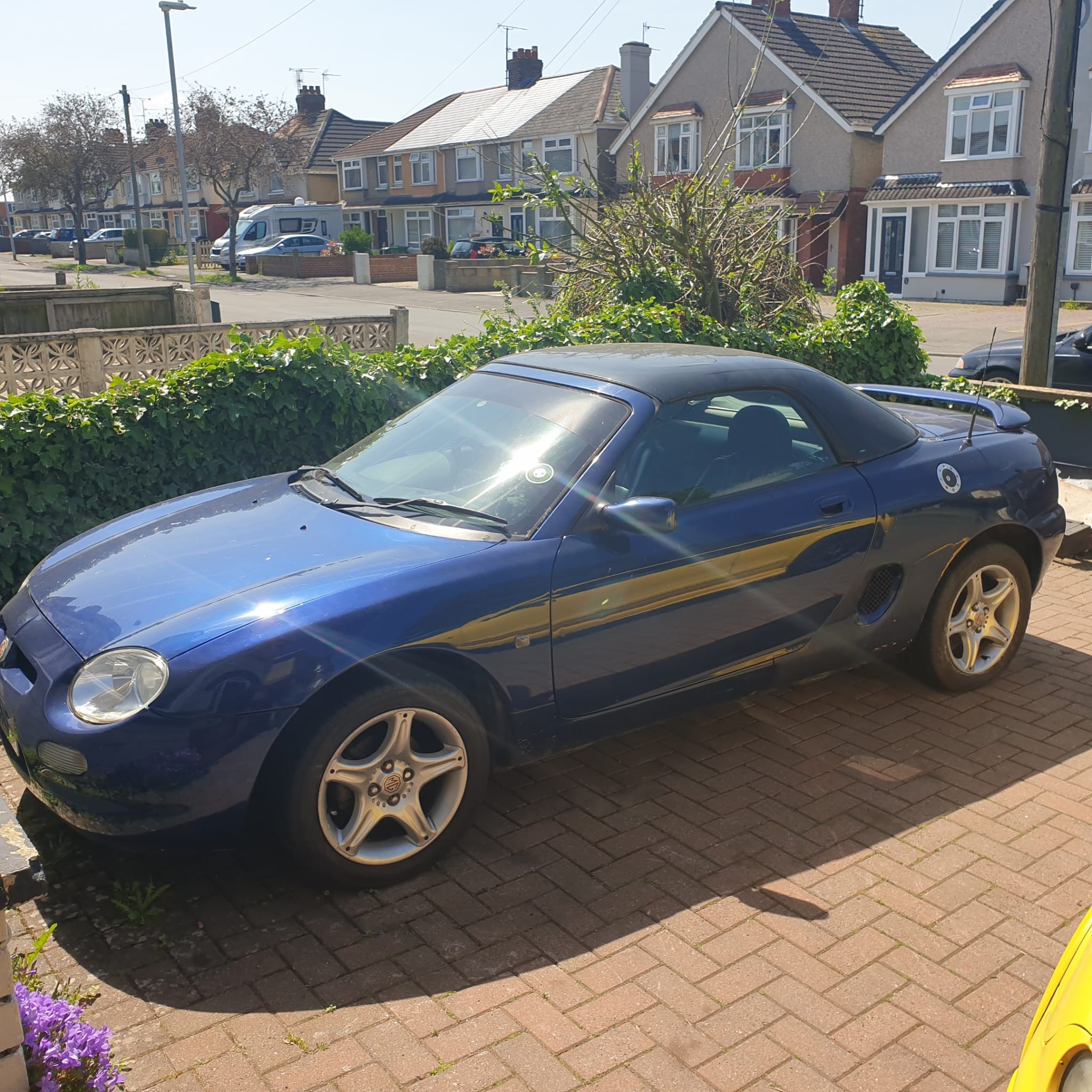 MG F Front Right Hard Roof Up